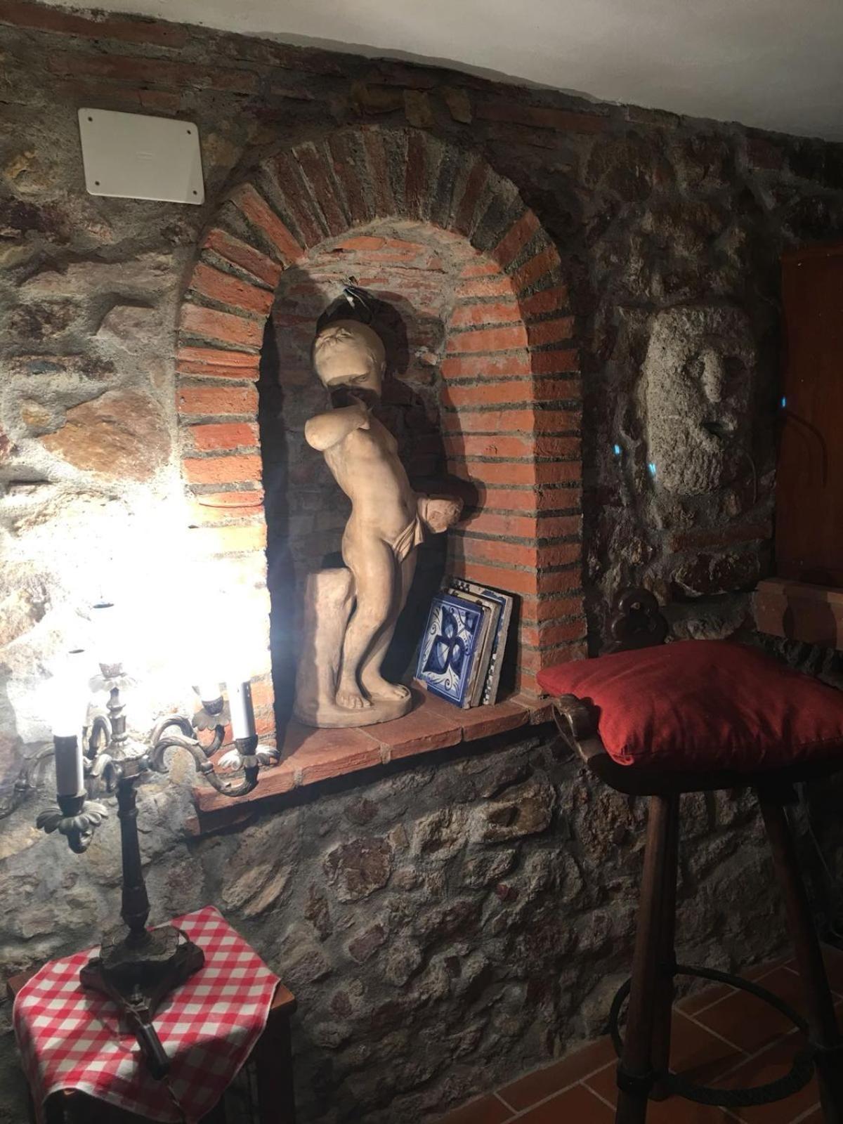 Апартаменти La Divina Dimora Il Castello Degli Spiriti Magni Montepescali Екстер'єр фото